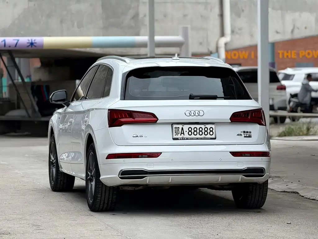 Audi Q5L — миниатюра 4