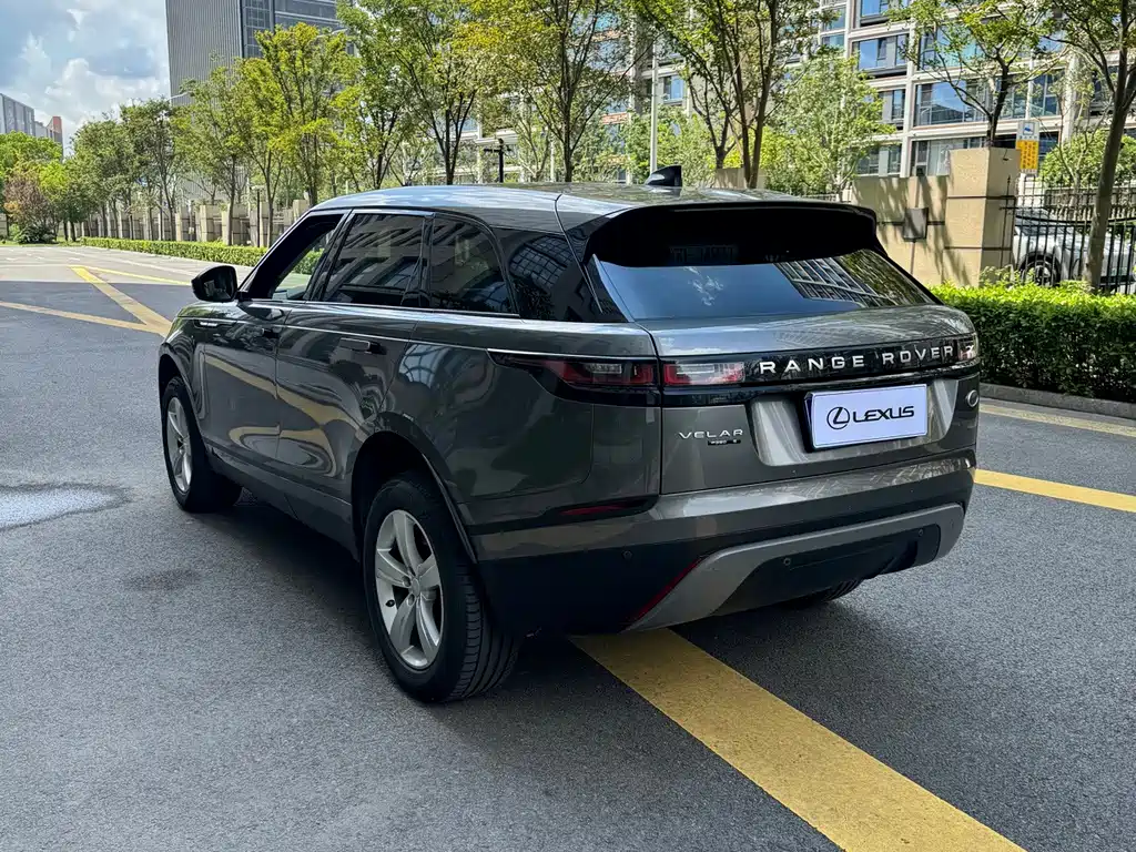 Land Rover Velar — миниатюра 16