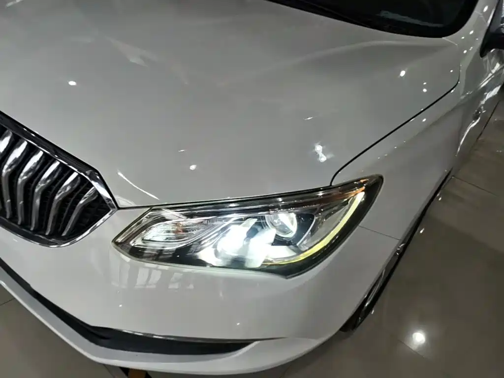 Buick Excelle — миниатюра 24
