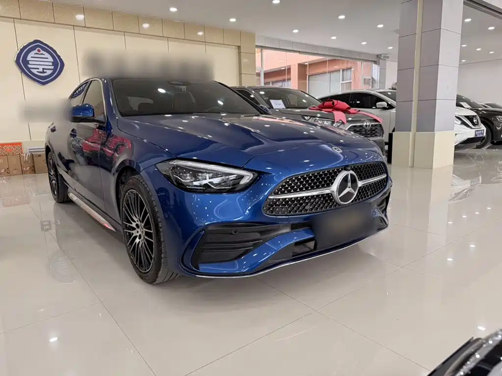 Mercedes-Benz C-Class — миниатюра 3