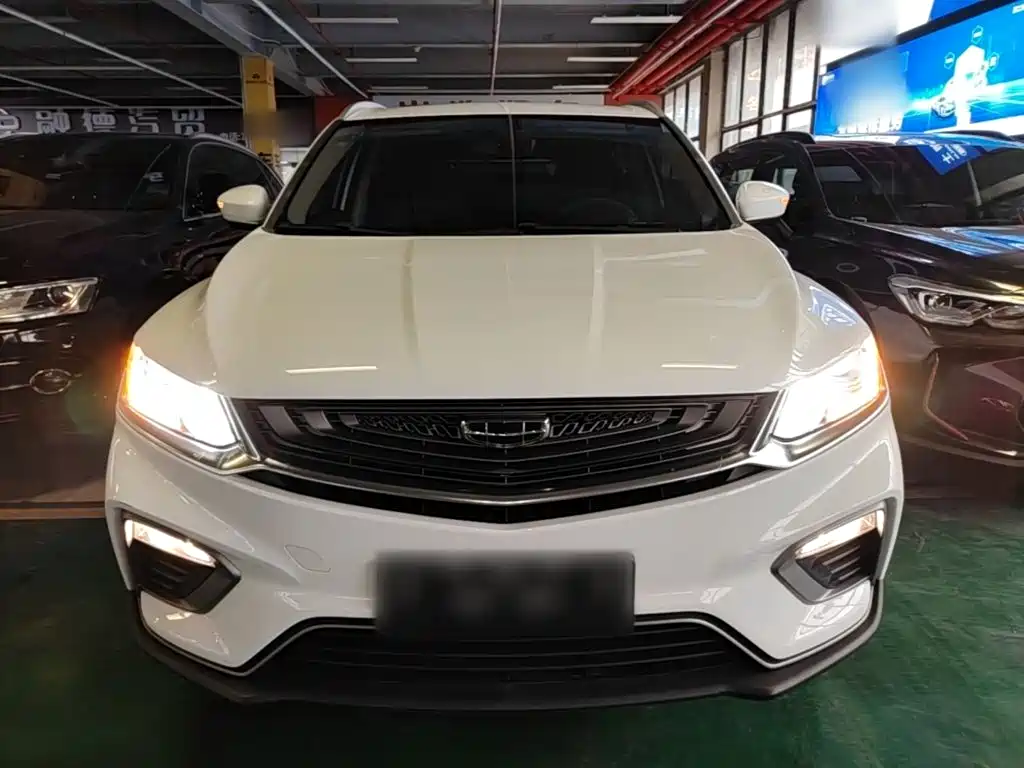 Geely Binyue — миниатюра 3
