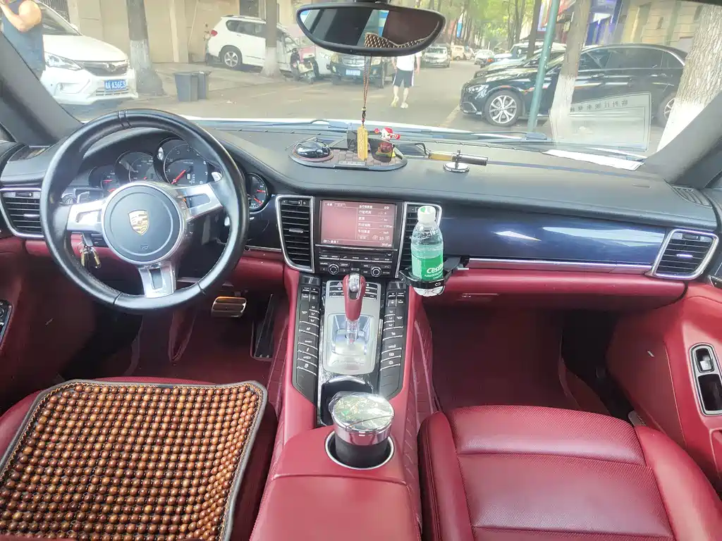 Porsche Panamera — миниатюра 11