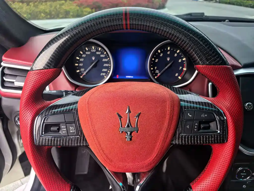 Maserati Ghibli — фотографии объявления, Фото 12