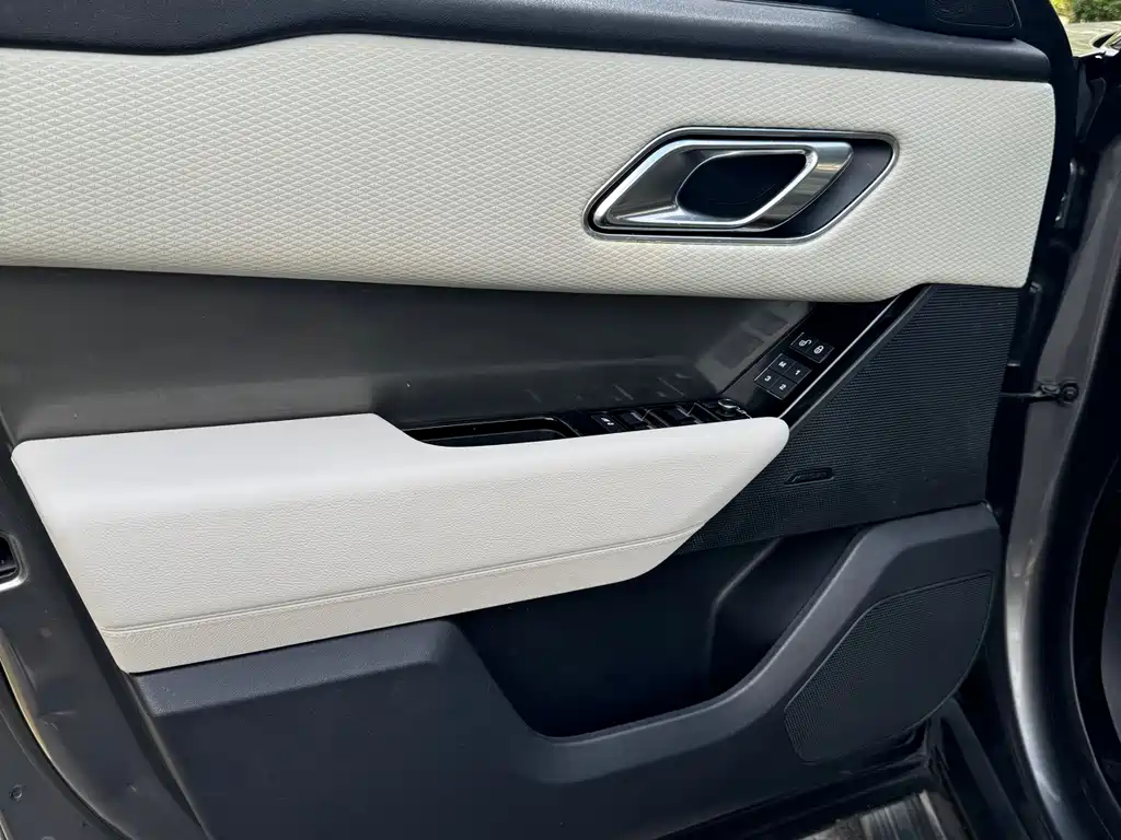 Land Rover Velar — миниатюра 5
