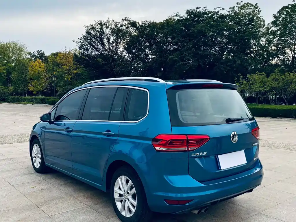 Volkswagen Touran — миниатюра 8