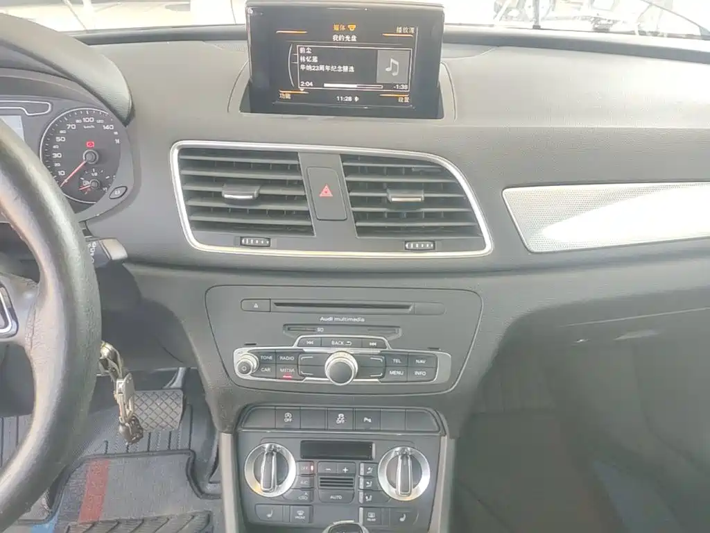 Audi Q3 — миниатюра 13