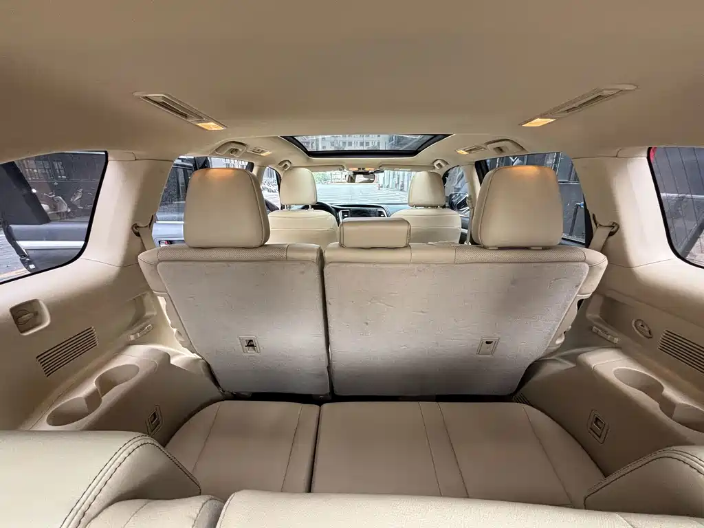 Toyota Highlander — миниатюра 13
