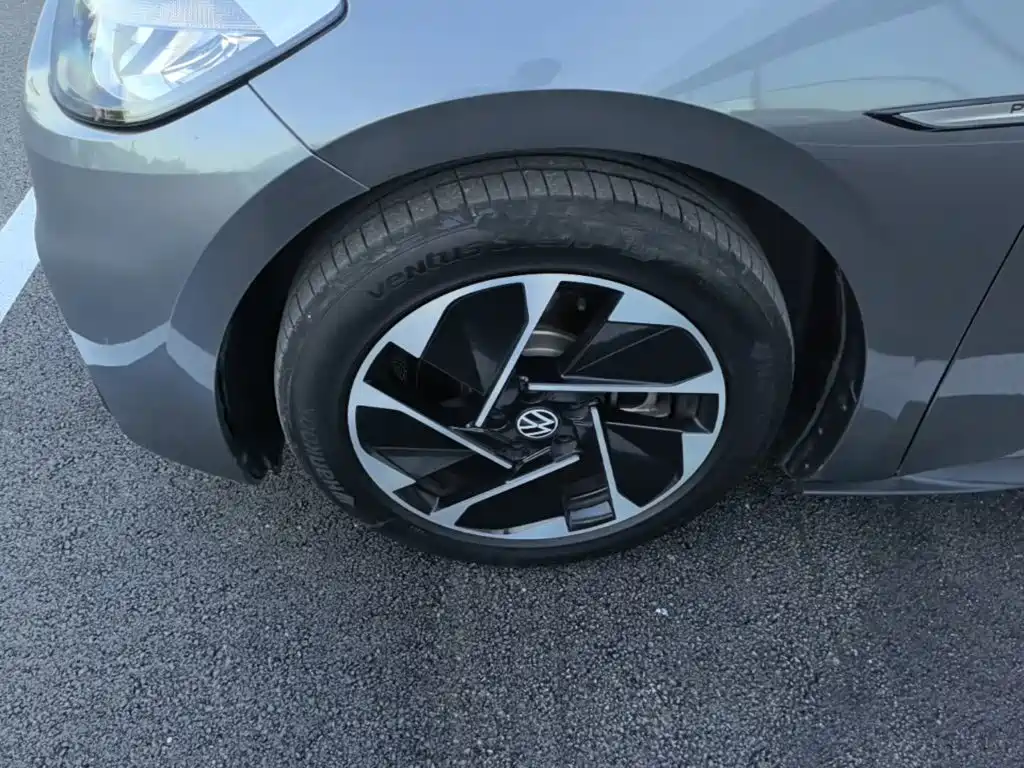 Volkswagen ID.3 — миниатюра 23