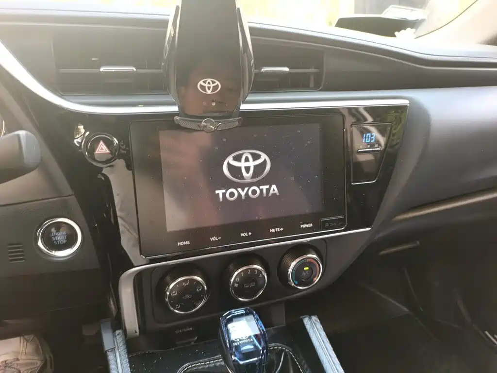 Toyota Corolla — миниатюра 9