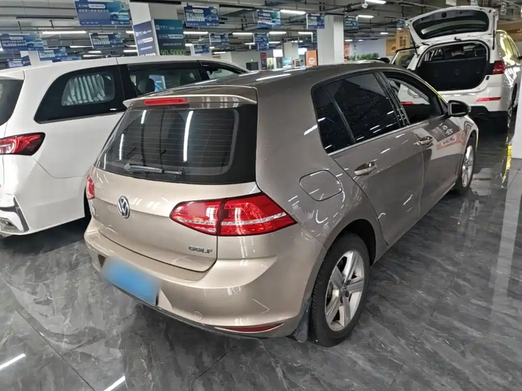Volkswagen Golf — миниатюра 7