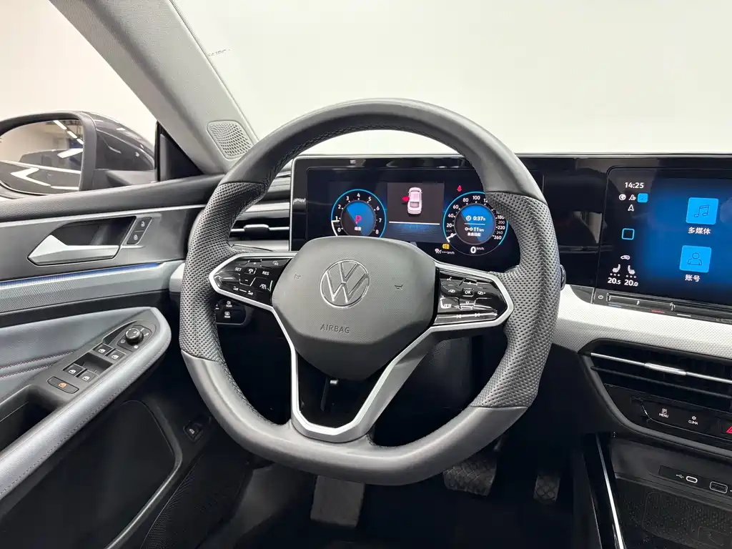 Volkswagen Lamando — миниатюра 13