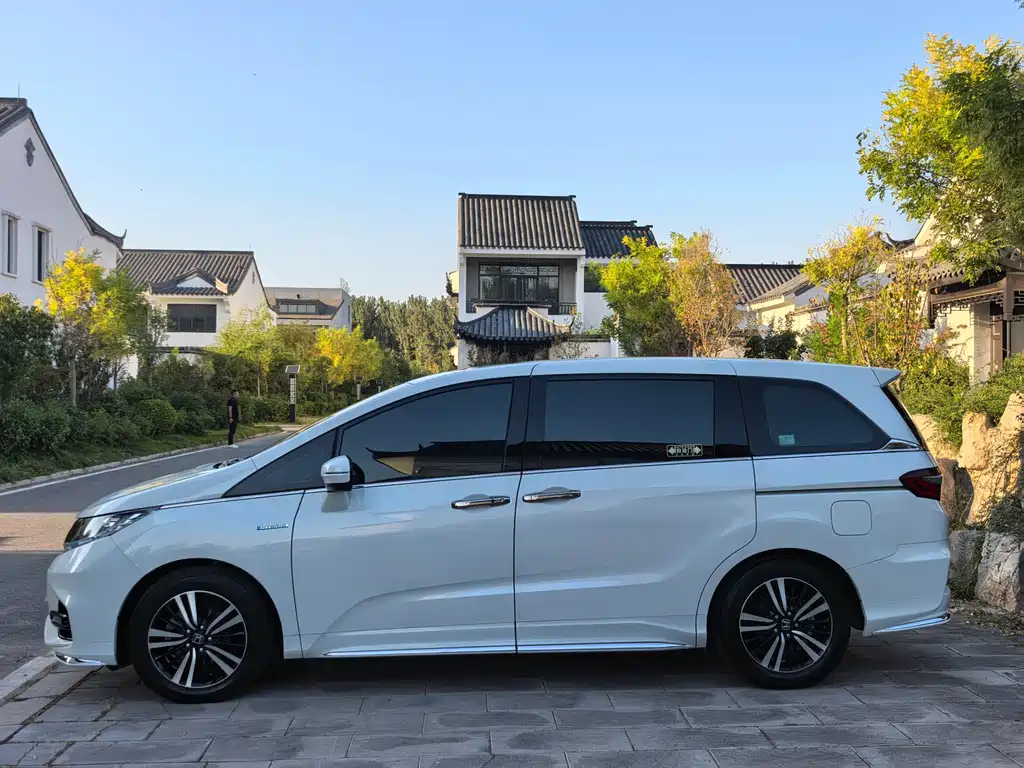 Honda Odyssey — миниатюра 4