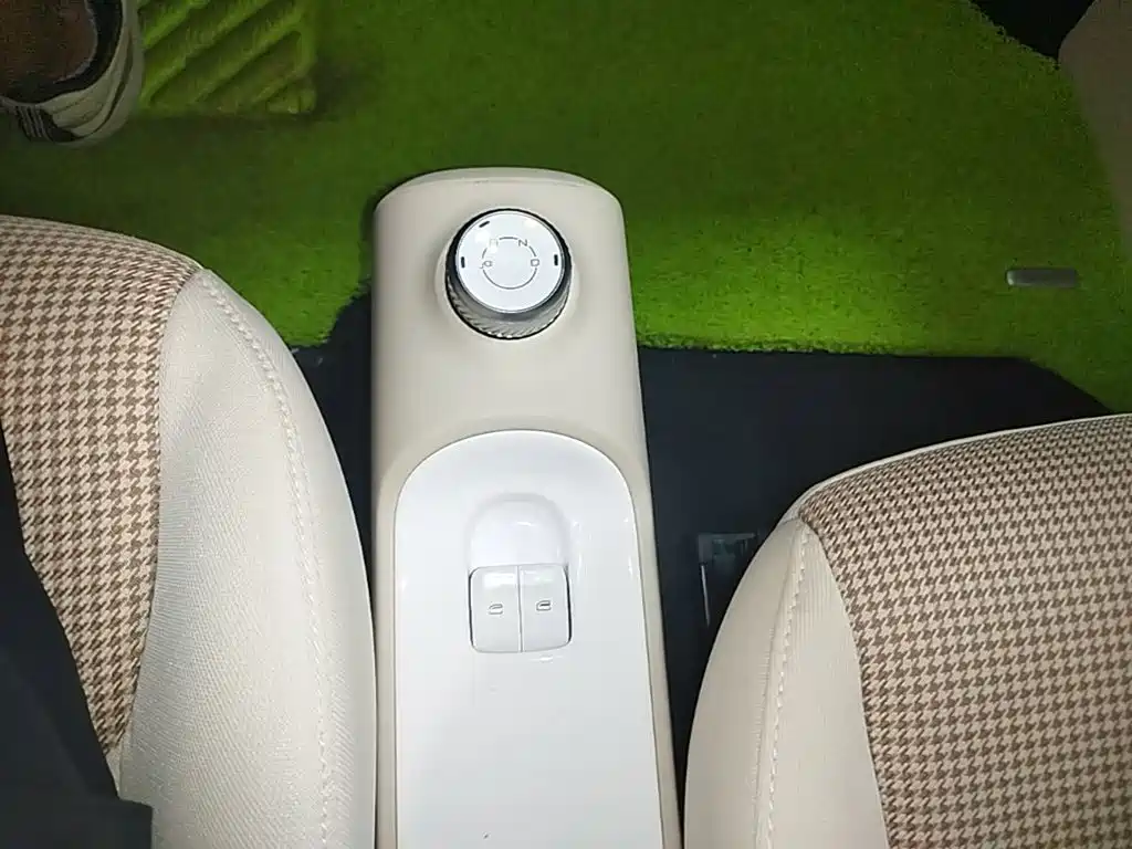 Wuling MINIEV — миниатюра 14