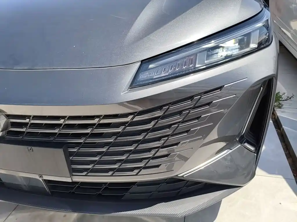 Changan Yida — миниатюра 24