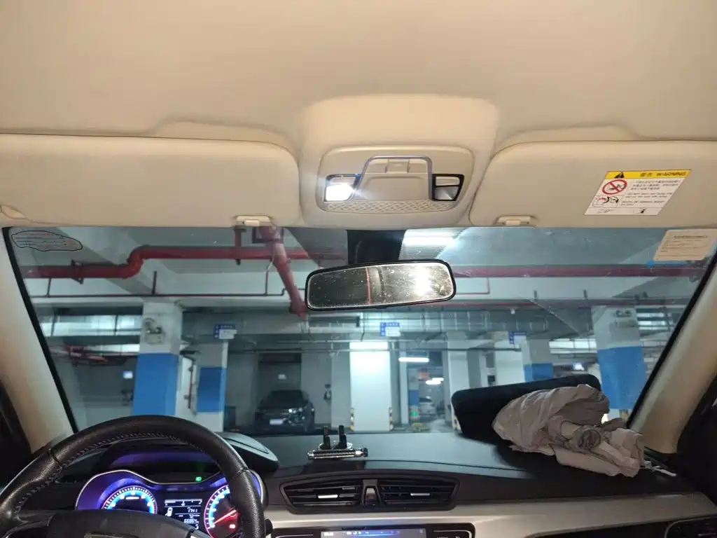 Geely Vision — миниатюра 9