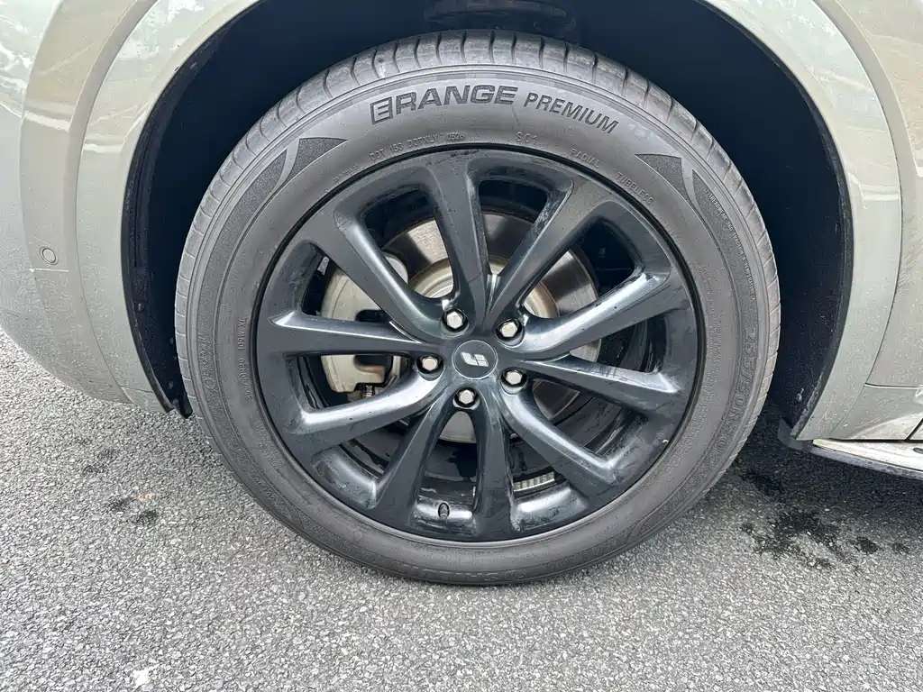 Li Auto Li ONE — миниатюра 24