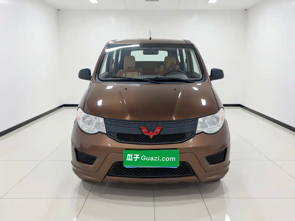 Wuling Hongguang — миниатюра 2