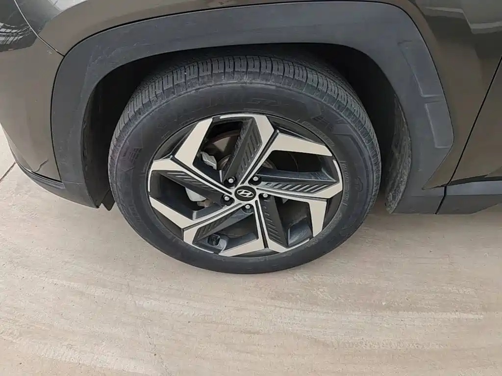 Hyundai Tucson — миниатюра 23