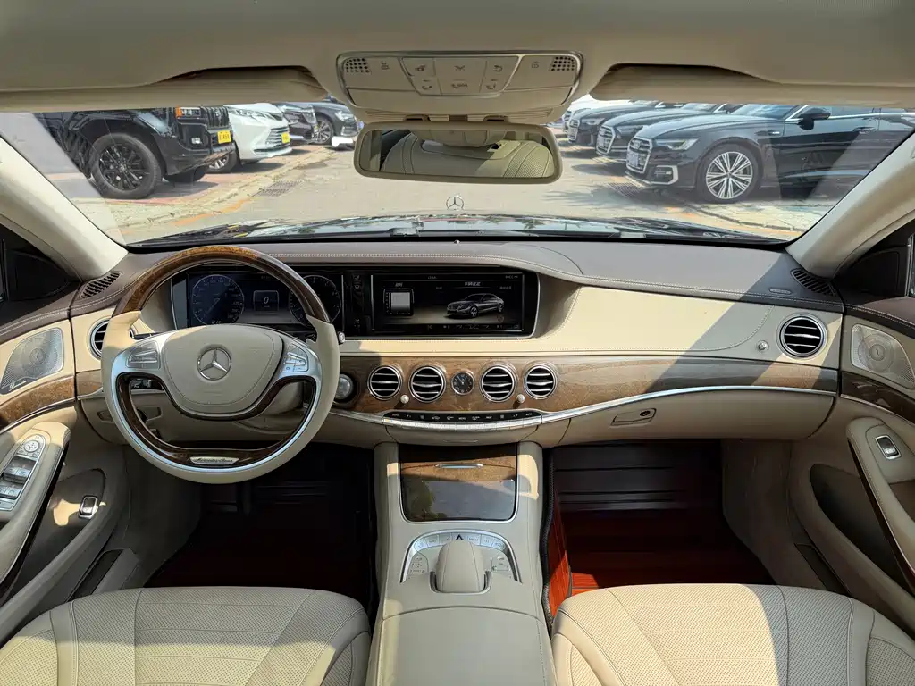 Mercedes-Benz S-Class — миниатюра 7
