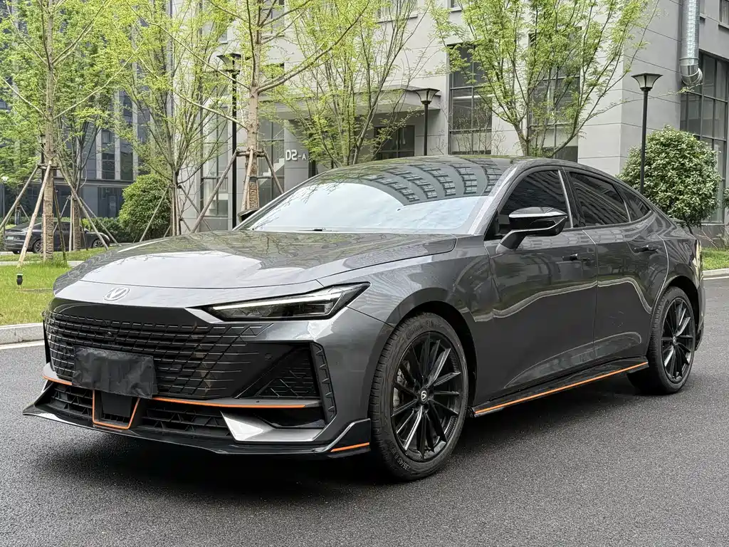 Changan UNI-V