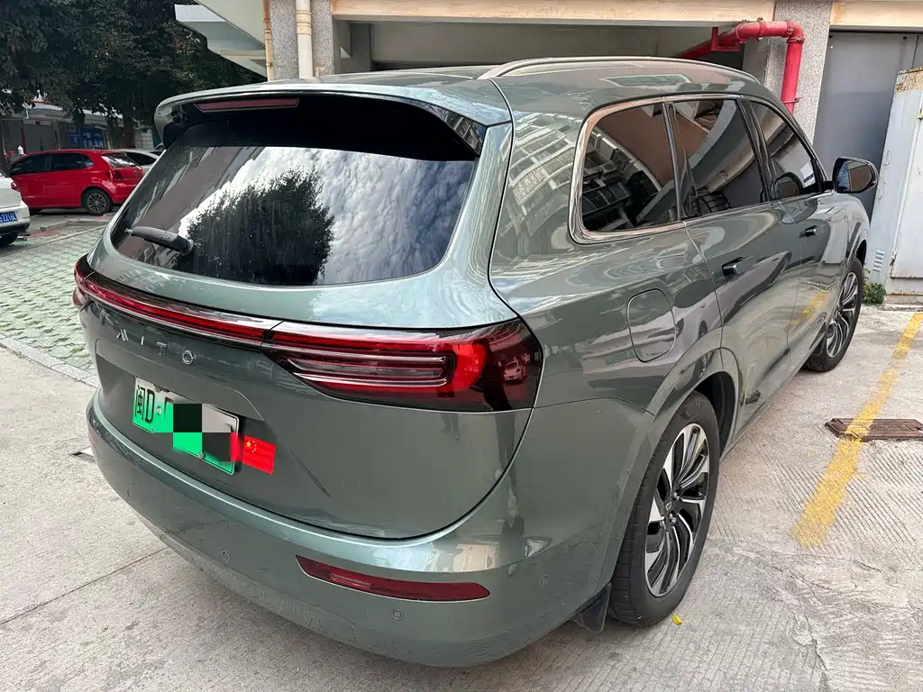 AITO ASK THE WORLD M7