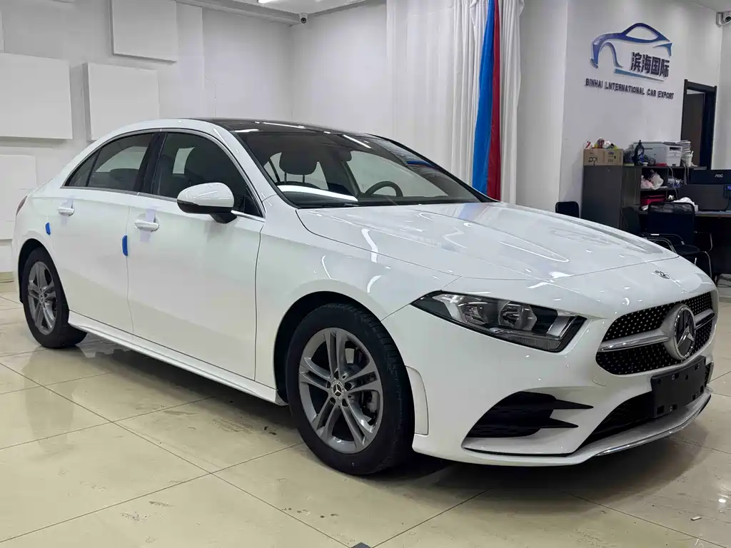 MERCEDES-BENZ A CLASS