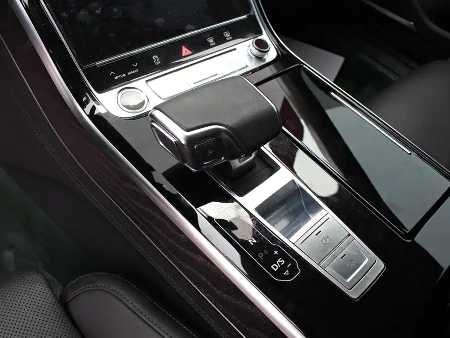 Audi A8 2023 A8L 50 TFSI quattro