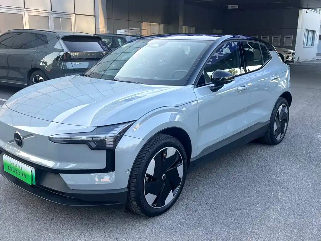 Volvo EX30 — миниатюра 3