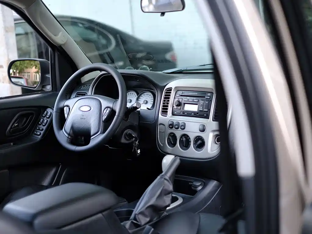 Ford Escape — фотографии объявления, Фото 47