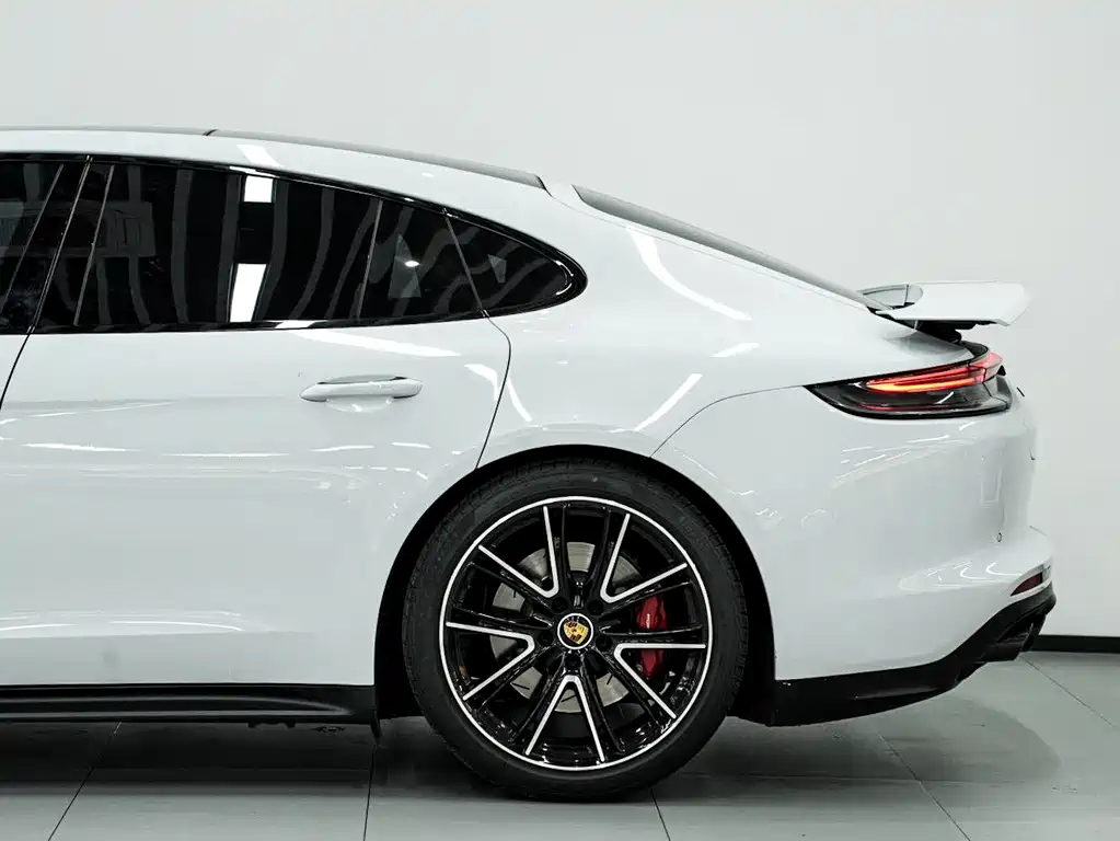 Porsche Panamera 2023 Panamera GTS 4.0T