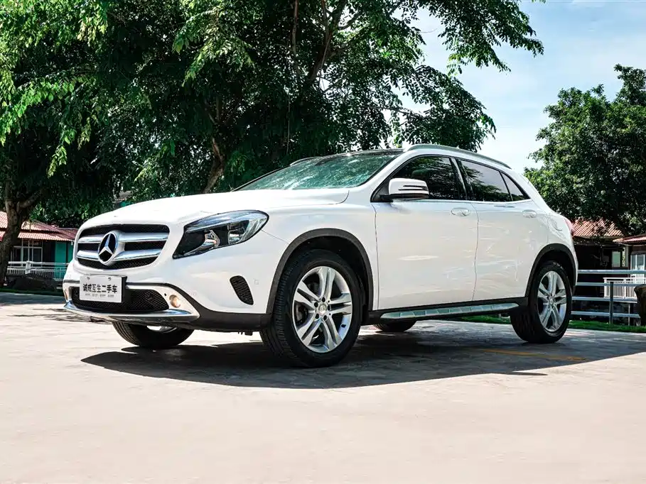 Купить Mercedes-Benz GLA