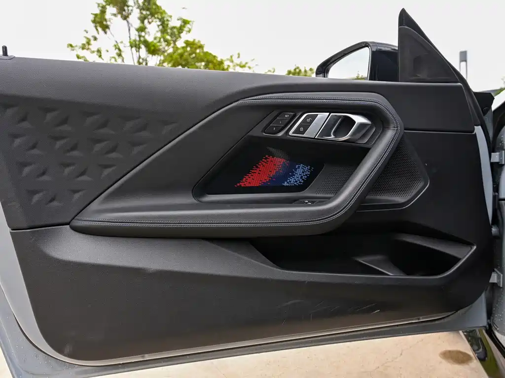 BMW 2 Series (Import) — миниатюра 6