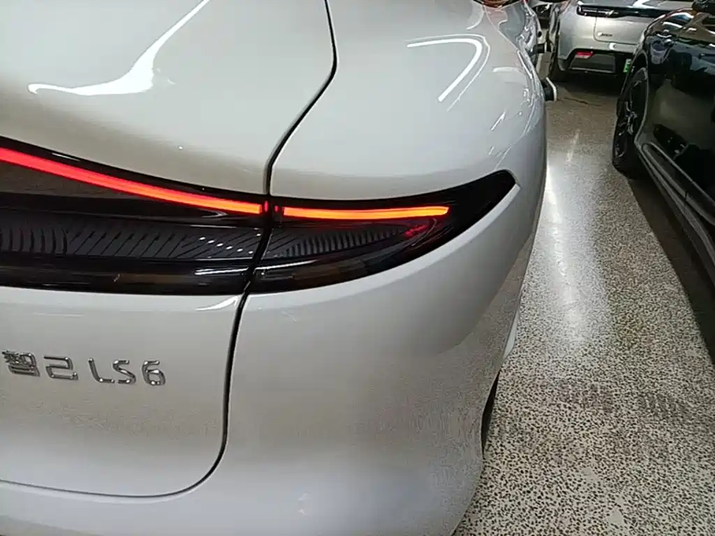 IM IM LS6 — миниатюра 8