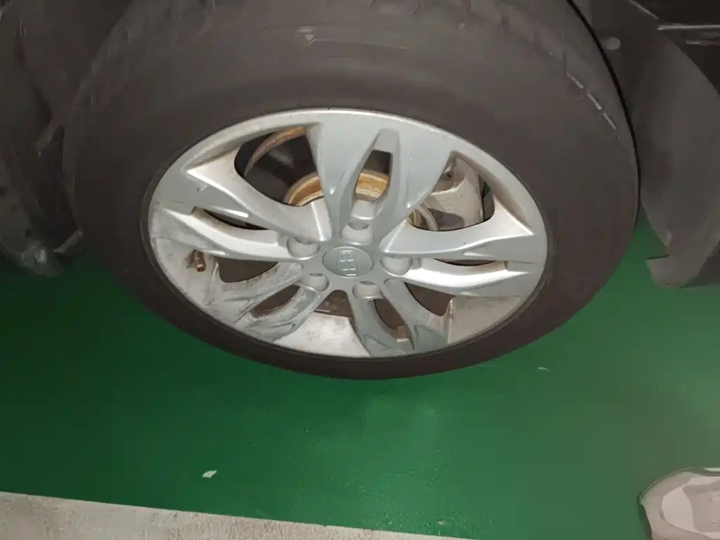 Geely Emgrand — миниатюра 24