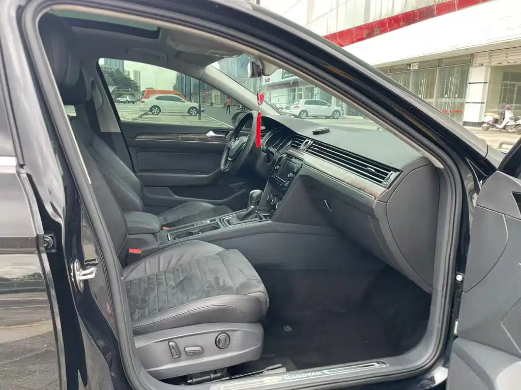 Volkswagen Magotan — миниатюра 7