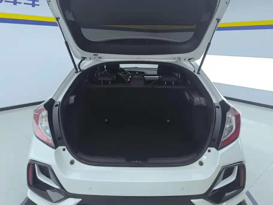 Honda Civic — миниатюра 4