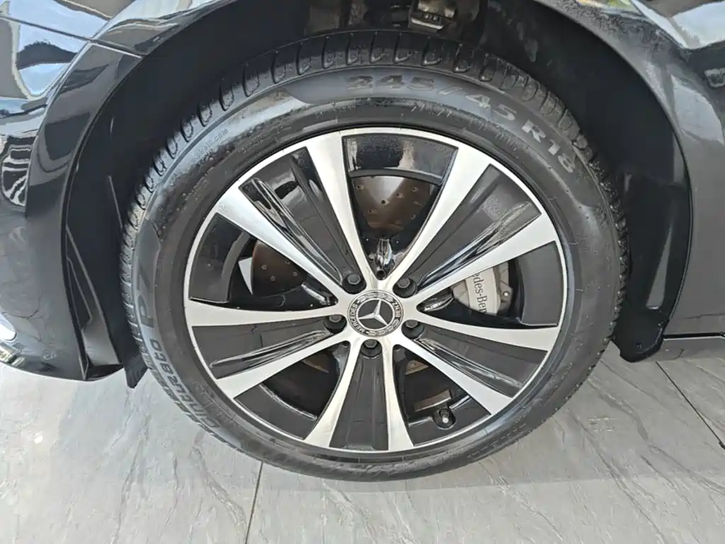 Mercedes-Benz E-Class New Energy — миниатюра 23