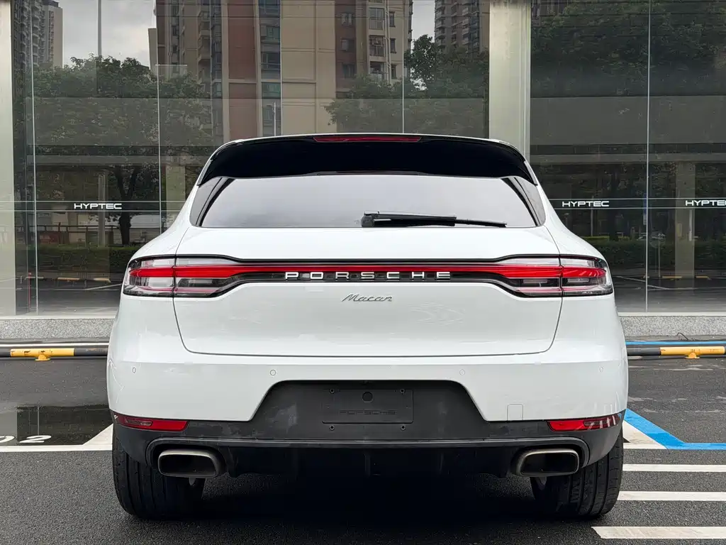 Porsche Macan — миниатюра 6