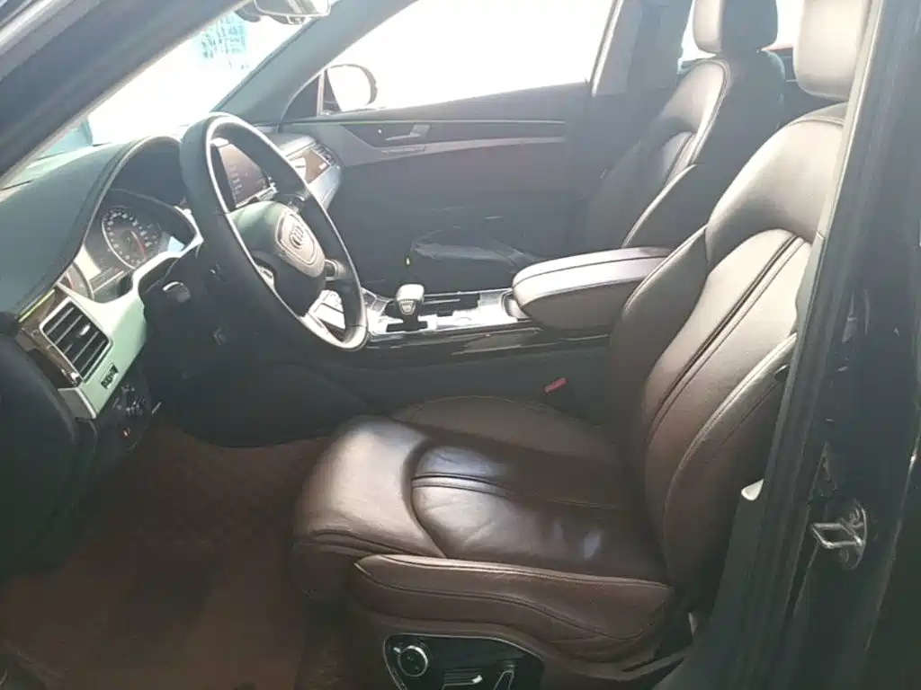 Audi A8 — миниатюра 15