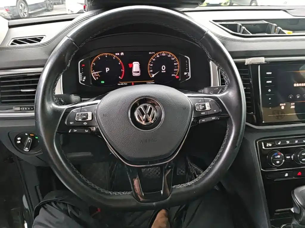 Volkswagen Teramont — миниатюра 11