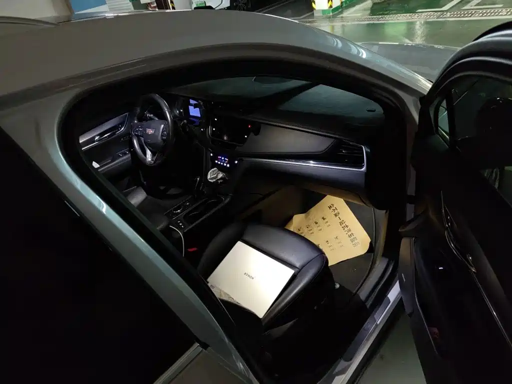 Cadillac XT6 — миниатюра 19