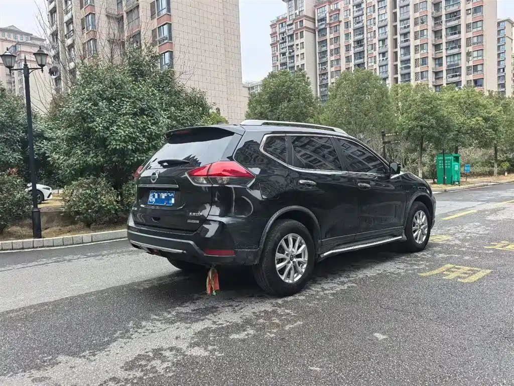 NISSAN QIJUN
