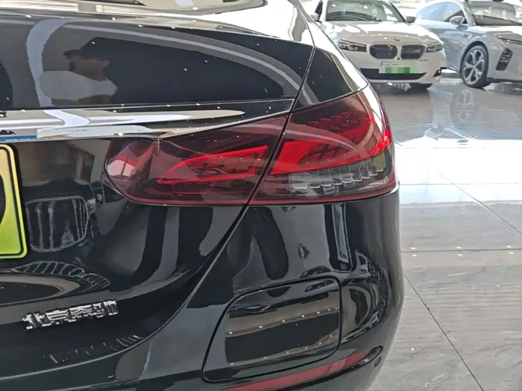 Mercedes-Benz E-Class New Energy — миниатюра 8