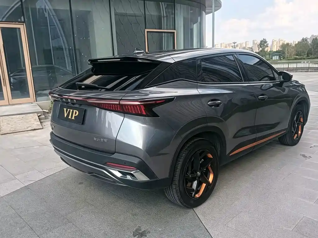 Chery Omoda — миниатюра 4