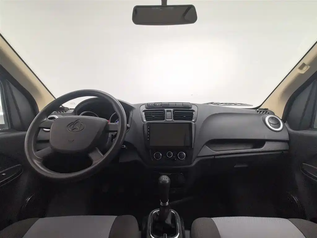 Changan M60 2020 1.5L VI 6 местDAM15KR
