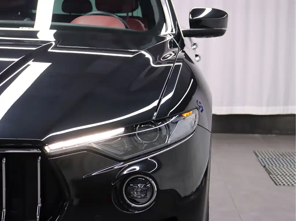 Maserati Levante — миниатюра 9