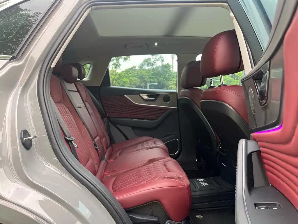 Hongqi Hongqi HS5 — миниатюра 5