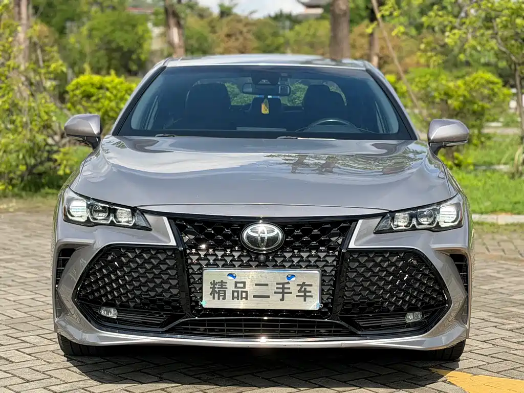 Toyota Avalon 2022 2.0L XLE Premium