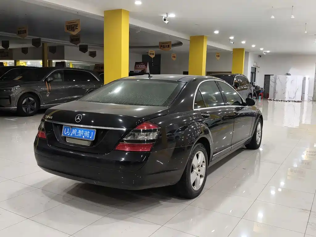 Mercedes-Benz S-Class — миниатюра 8