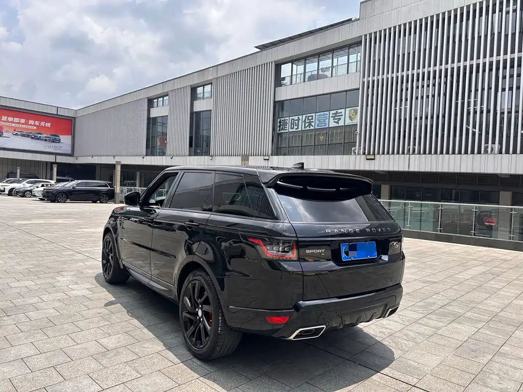 Land Rover Range Rover Sport 2020 3.0 L6 HSE DYNAMIC